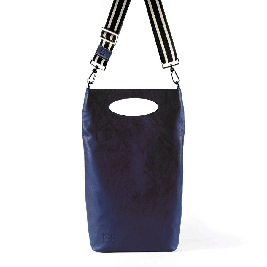 Leather bag handmade with elastic shoulder strap- borsa in pelle artigianale con tracolla elastica 