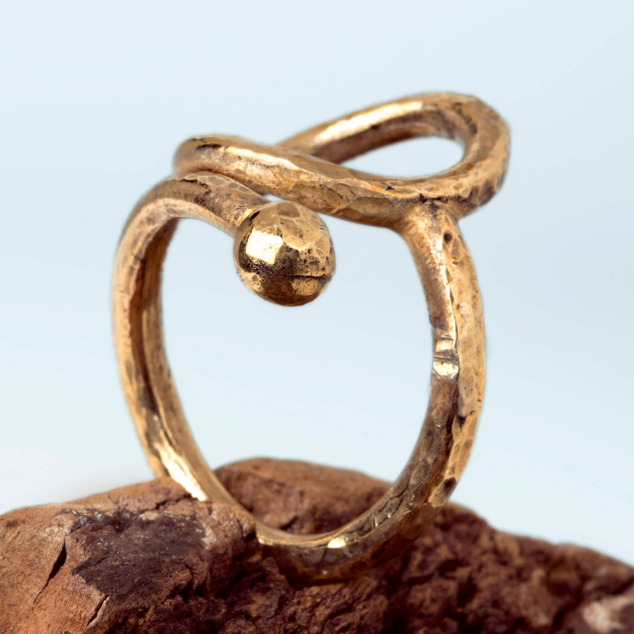 Spiral ring hammared bronze